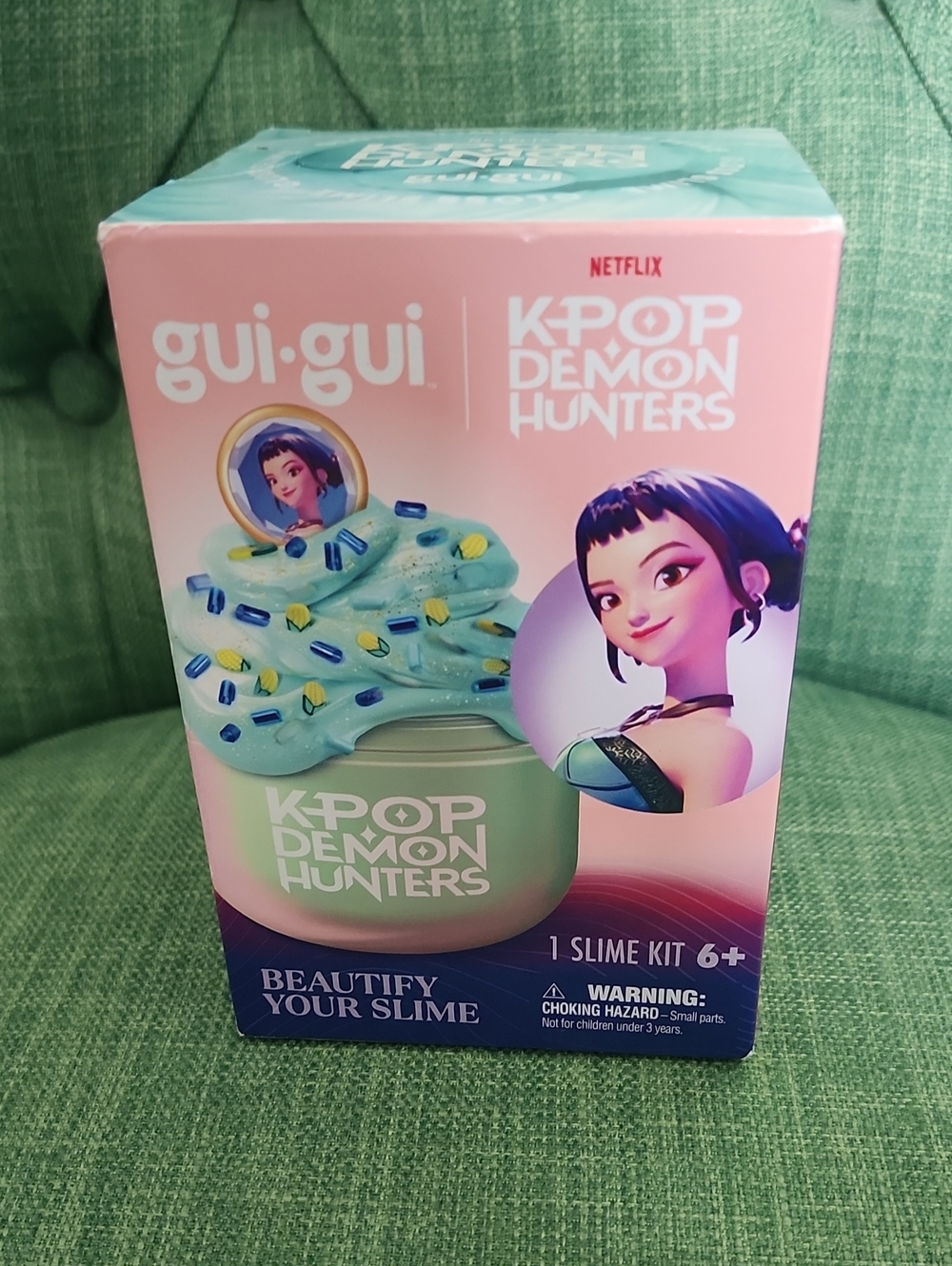 K-Pop Demon Hunters Zoey Kids Slime Kit - Pink & Mint